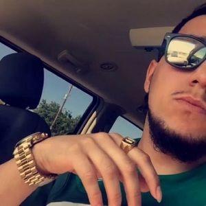 Meet your Posher, Manuel